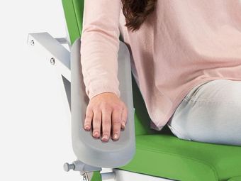 Armrests rotatable, folding upwards and tiltable 